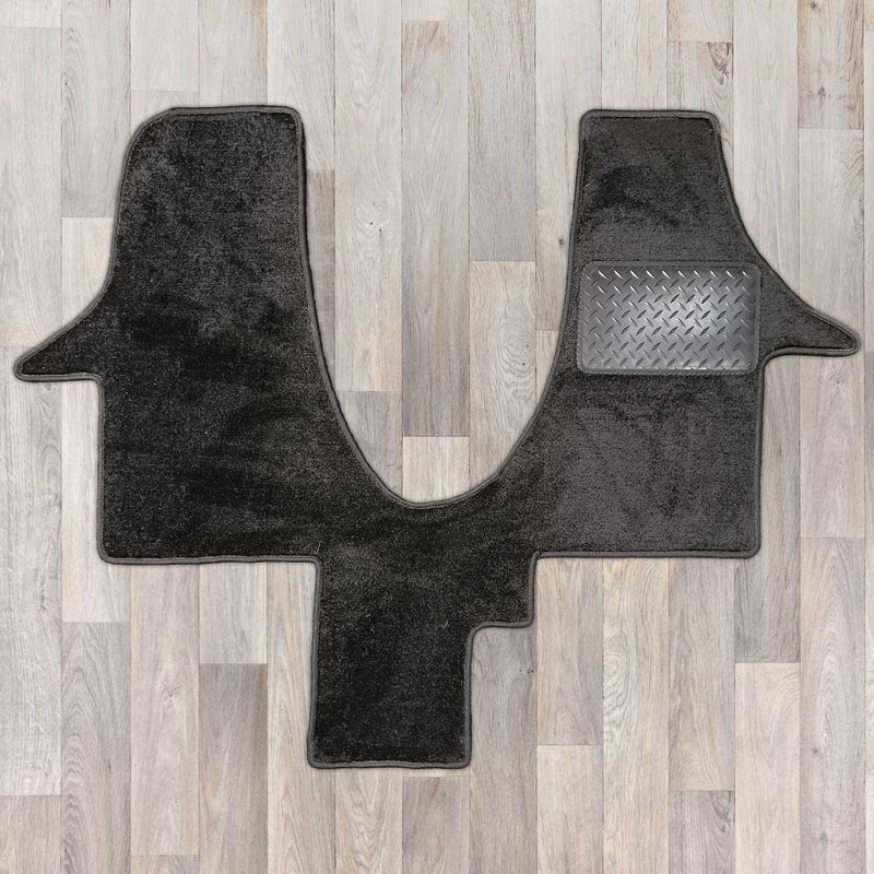 T6.1 December 2019 onwards model cab mat with 1 plus 1 seat arrangement shown in black with black carpet with black trim