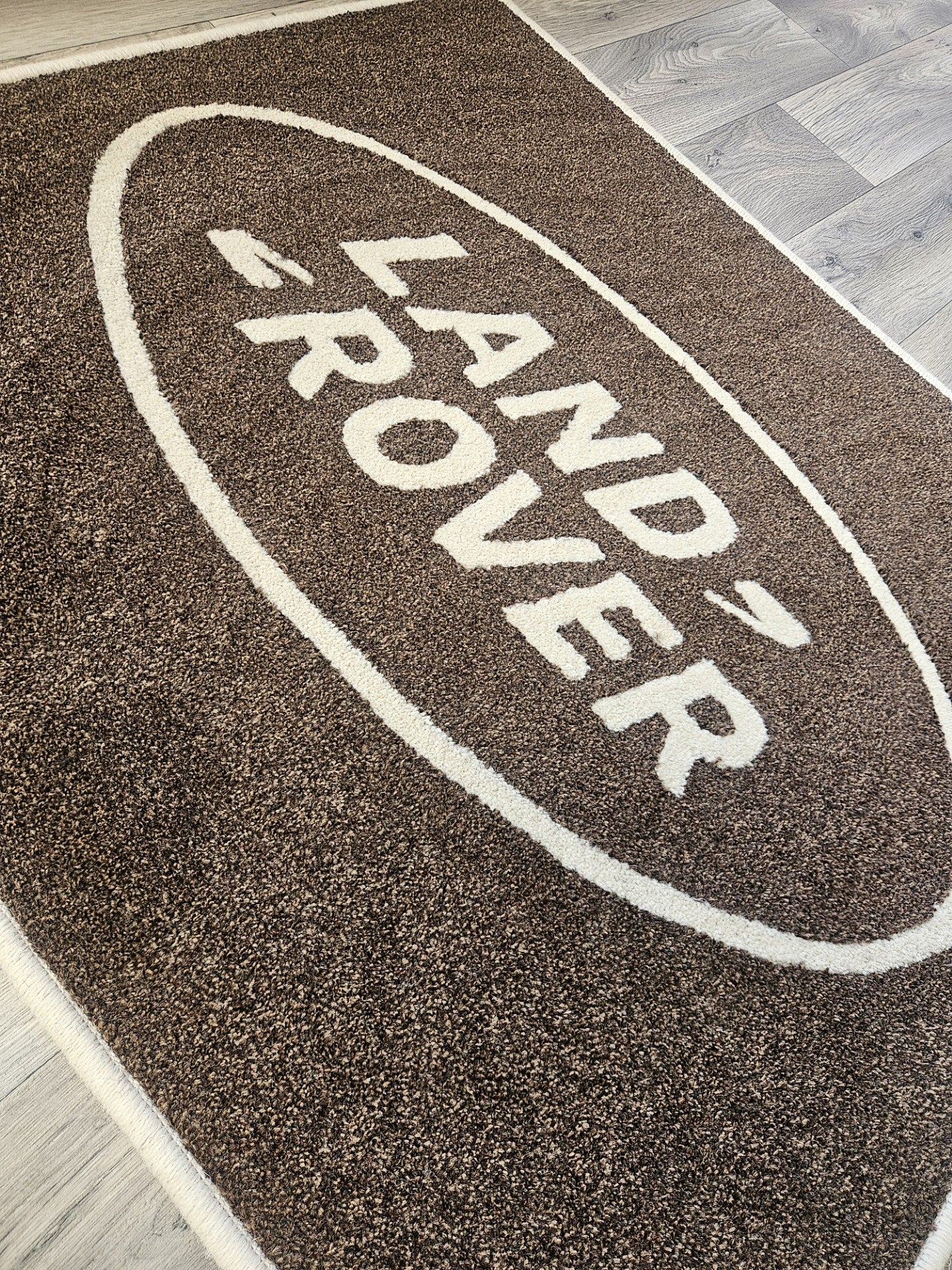 Land Rover Rectangle Rug with Border Logo - 100cm x 80cm