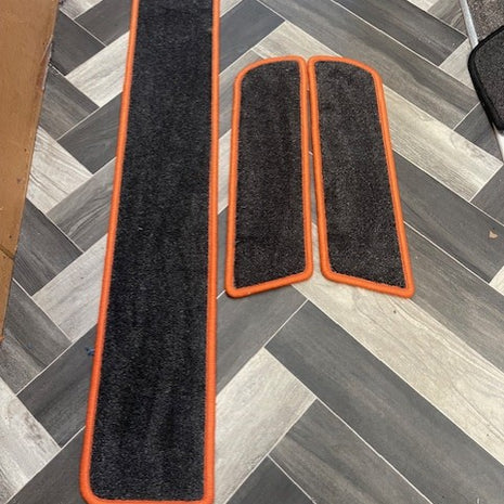 Crafter Steps Year  - Side Step Rug Set