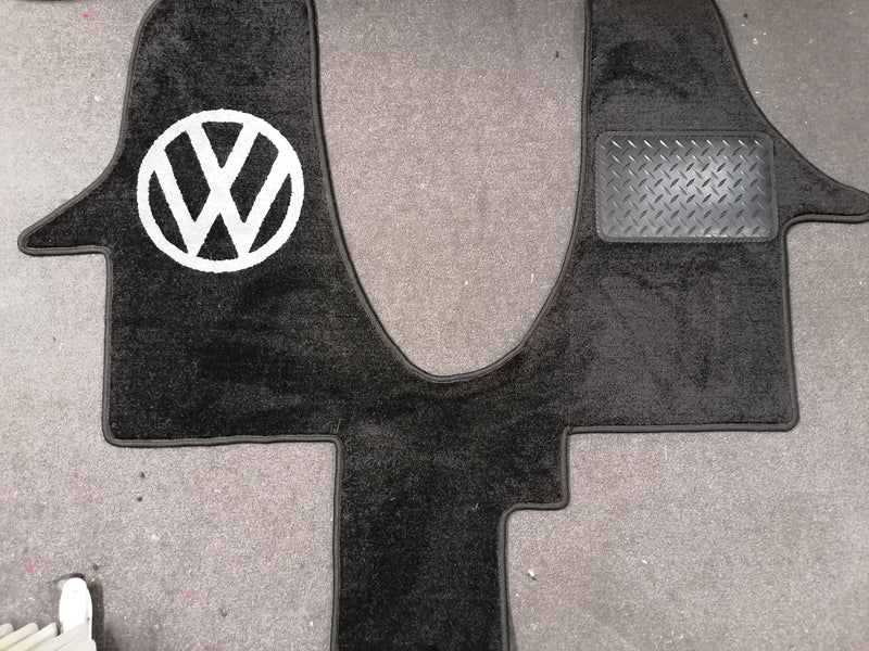 T6 - 1+1 Seat Cab Rug  VW Logo