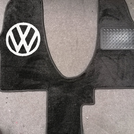T6 - 1+1 Seat Cab Rug  VW Logo