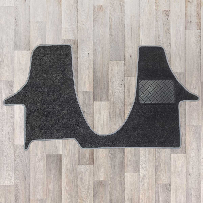 T6.1 December 2019 onwards model cab mat with 2 plus 1 kiravan swivel seat arrangement shown in black with black trim 