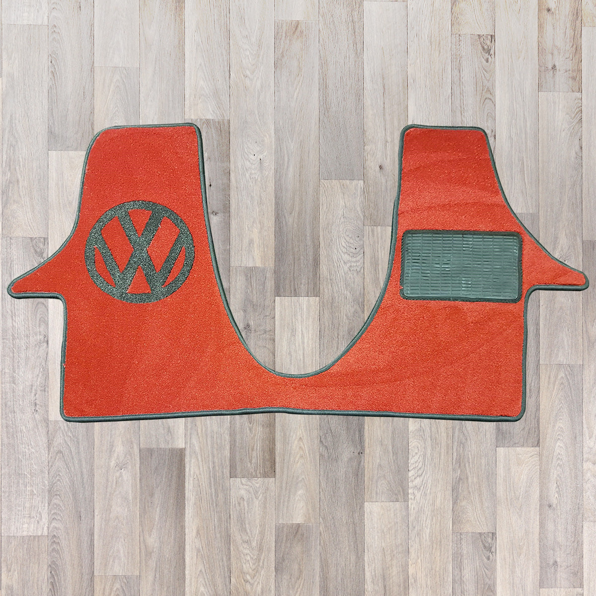 T6.1 Dec 19 onwards - 2+1 Seat Cab Rug with VW Logo | Fat Bob's Emporium